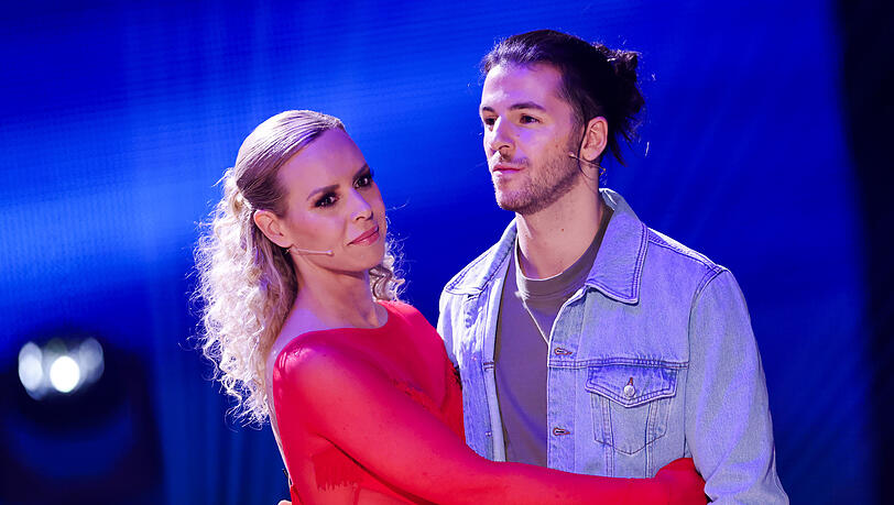 Riccardo Basile (r), Sportmoderator, und Isabel Edvardsson, Profitänzerin sind bei "Let's Dance" ausgeschieden. Riccardo Basile (r), Sportmoderator, und Isabel Edvardsson, Profitänzerin sind bei "Let's Dance" ausgeschieden.
