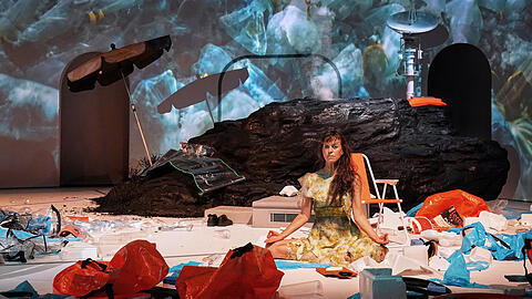 Katharina Bach in "Asche".