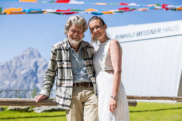 Reinhold Messner ist seit 2021 mit Diane Messner verheiratet. Für den Bergsteiger ist es die dritte Ehe. Reinhold Messner ist seit 2021 mit Diane Messner verheiratet. Für den Bergsteiger ist es die dritte Ehe.