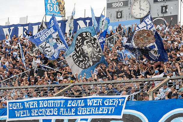 Die Westkurve ist immer ausverkauft. Die Westkurve ist immer ausverkauft.
