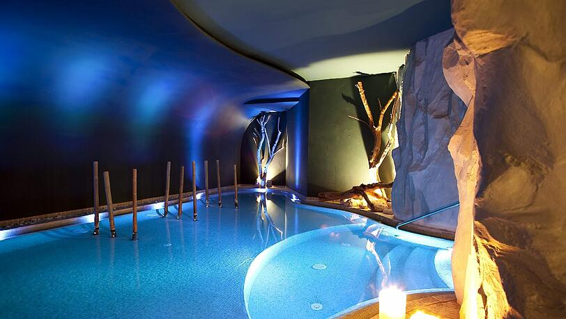 Bilder vom eleganten Fünf-Sterne Spa & Sport Resort „Adler Dolomiti“ Bilder vom eleganten Fünf-Sterne Spa & Sport Resort „Adler Dolomiti“