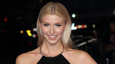 Lena Gercke meldet sich nach der Geburt ihrer zweiten Tochter zurück.