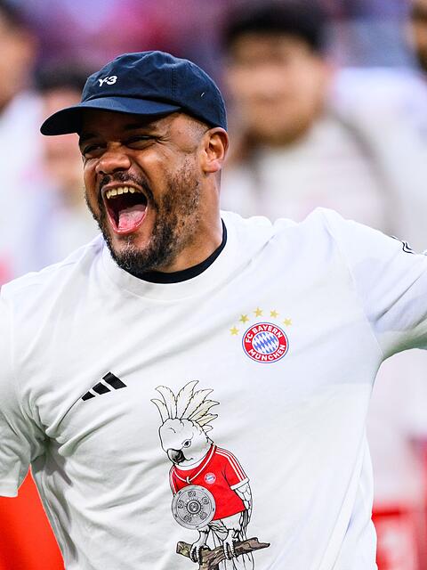 Vincent Kompany jubelt ausgelassen &uuml;ber den Gewinn der Meisterschaft. (Archivbild)