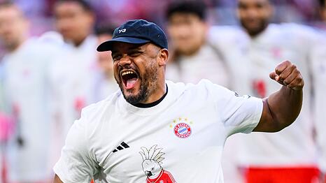 Vincent Kompany jubelt ausgelassen &uuml;ber den Gewinn der Meisterschaft. (Archivbild)