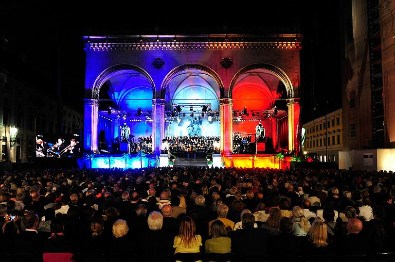 Das Symphonieorchester des Bayerischen Rundfunks bei "Klassik am Odeonsplatz"