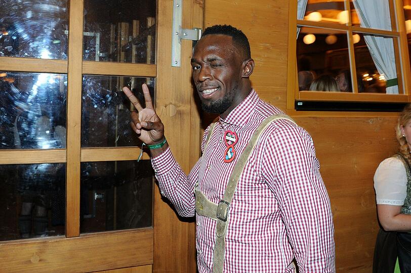 Usain Bolt besuchte am Mittwoch das Schützenzelt und Käfers Wiesn Schänke