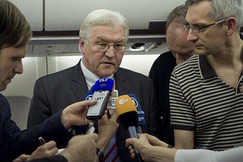 Steinmeier im Kreuzfeuer der Journalisten