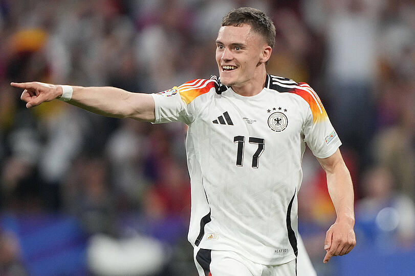 Serie durchbrochen: Nachdem bislang alle Heimturniere von Bayern-Profis eröffnet wurde, traf mit Florian Wirtz erstmals ein Leverkusener.