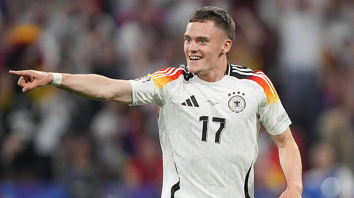 Serie durchbrochen: Nachdem bislang alle Heimturniere von Bayern-Profis eröffnet wurde, traf mit Florian Wirtz erstmals ein Leverkusener.