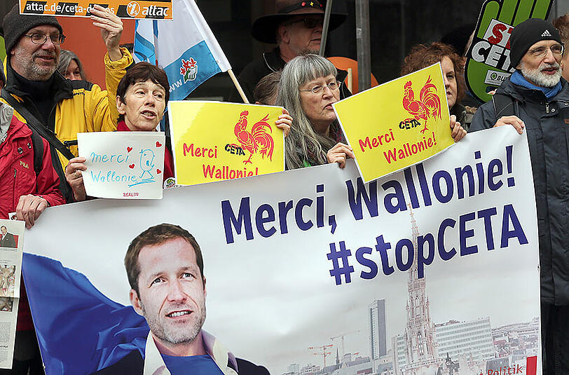 Die Wallonie hat die CETA-Verhandlungen vorerst zum Scheitern gebracht - sehr zur Freude der Kritiker.