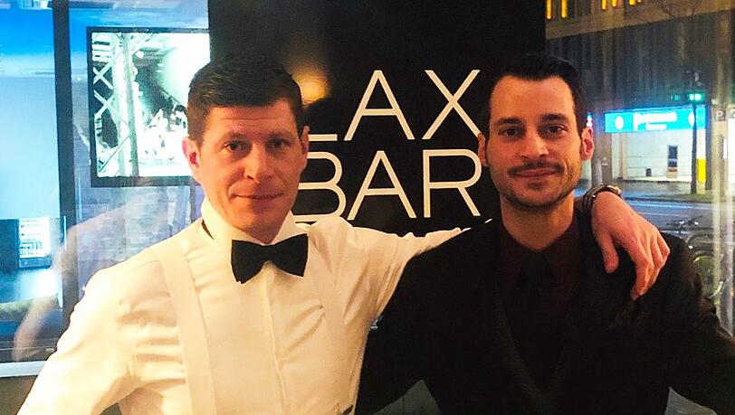 Michael Blanz (links) mit Barchef Florian Güttler.
