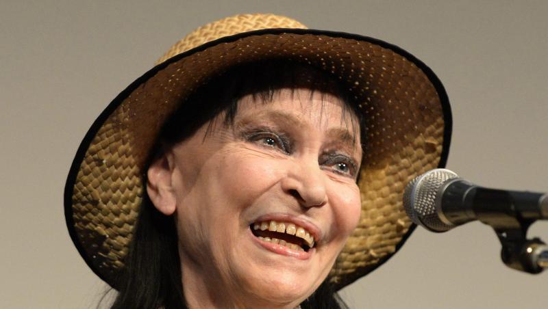 Die dänisch-französische Schauspielerin Anna Karina starb im Alter von 79 Jahren in Paris. Die dänisch-französische Schauspielerin Anna Karina starb im Alter von 79 Jahren in Paris.