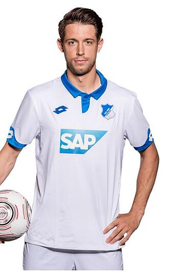 Auswärts gibt es auch bei Hoffenheim ein klassiches, weißes Trikot.