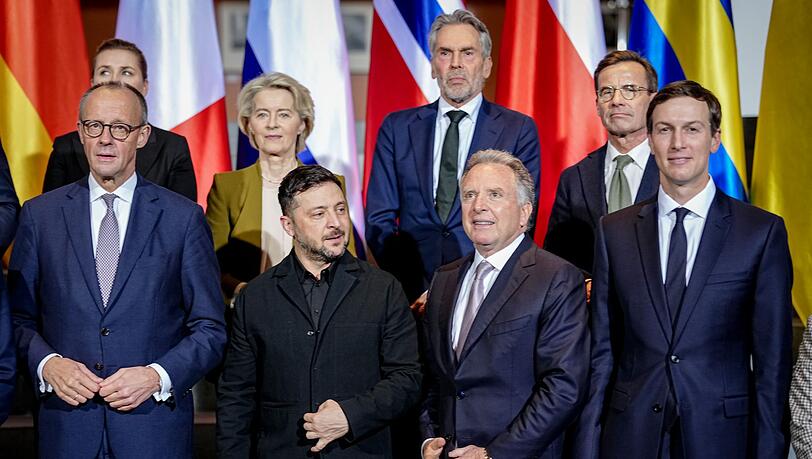 Die Spitzenrunde kam im Berliner Kanzleramt zusammen. Die Spitzenrunde kam im Berliner Kanzleramt zusammen.