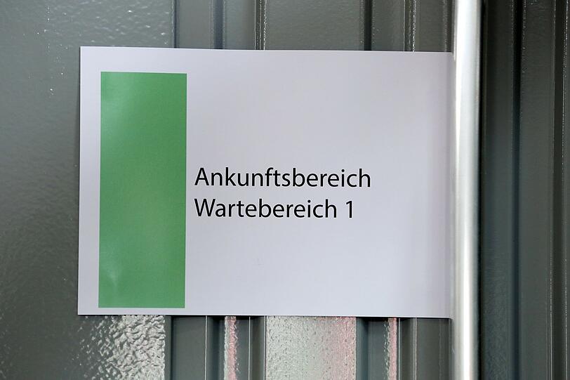 Impressionen aus dem neuen Ankunftszentrum im Euroindustriepark.