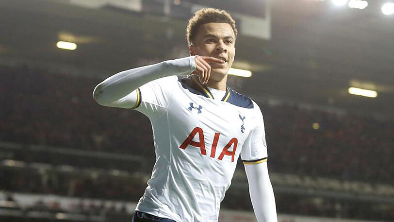 Dele Alli erzielte beide Tore für Tottenham Hotspur beim 2:0-Sieg über den FC Chelsea.