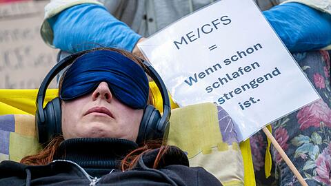 Gefordert werden eine bessere Medizinerausbildung, mehr Forschung und spezialisierte Kompetenzzentren. Gefordert werden eine bessere Medizinerausbildung, mehr Forschung und spezialisierte Kompetenzzentren.