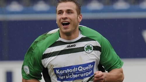 Glücklich über sein Tor, aber letztlich nicht erfolgreich: Romas Dressler verlor mit Greuther Fürth II gegen Heidenheim. Glücklich über sein Tor, aber letztlich nicht erfolgreich: Romas Dressler verlor mit Greuther Fürth II gegen Heidenheim.