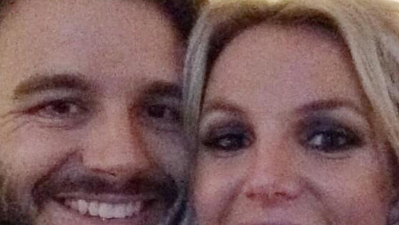 Britney Spears und ihr neuer Freund Charlie Ebersol Britney Spears und ihr neuer Freund Charlie Ebersol