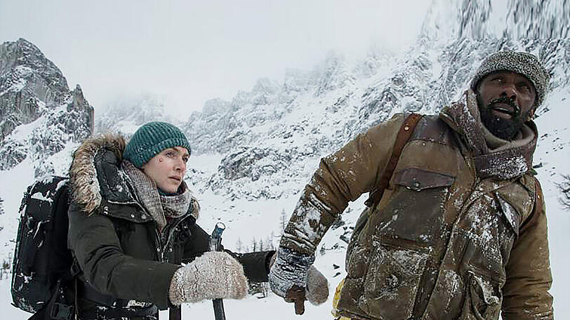 "Zwischen zwei Leben - The Mountain Between Us": Alex Martin (Kate Winslet) und Ben Bass (Idris Elba) kämpfen ums Überleben