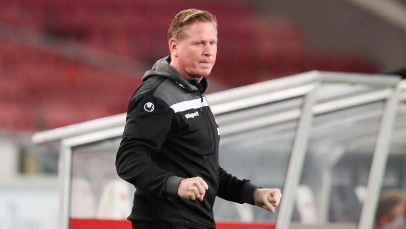 Strahlt trotz der aktuellen schwarzen Sieglos-Serie Optimismus aus: Kölns Trainer Markus Gisdol.