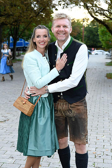 Debby Müller und Mann Oliver Hill