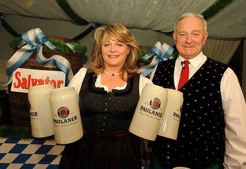 Hat nicht nur die Krüge bei Paulaner, sondern vielmehr die Fäden in der Hand: Brauerei-Besitzerin und Powerfrau Alexandra Schörghuber.