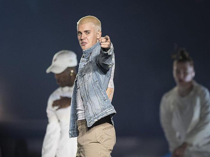Der kanadische Popsänger Justin Bieber auf seiner "Purpose World Tour" 2017.