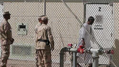 Das CIA brachte ein wichtiges Al-Qaeda-Mitglied nach Guantánamo Das CIA brachte ein wichtiges Al-Qaeda-Mitglied nach Guantánamo