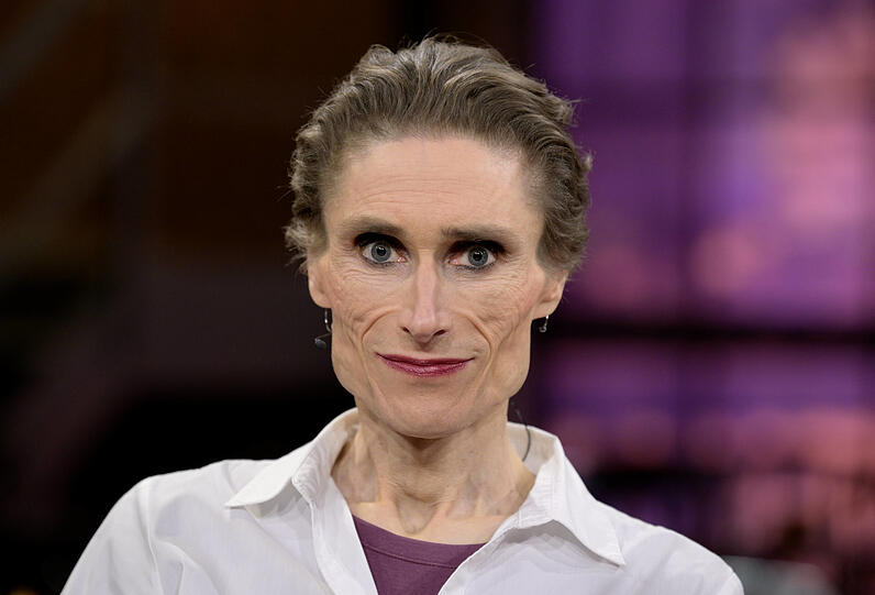 Madame Nielsen in der Talkshow "Kölner Treff":