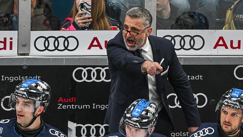 Trainer Mark French und der ERC Ingolstadt führen im Playoff-Viertelfinale mit 2:0.