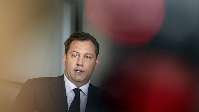 Am Mittwoch will Klingbeil die Eckpunkte f&uuml;r den Haushalt ins Kabinett bringen.