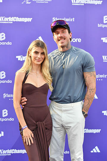 Die Sport-Influencer Christian Wolf und Romina Palm z&auml;hlten auch zu den G&auml;sten im Stanglwirt.