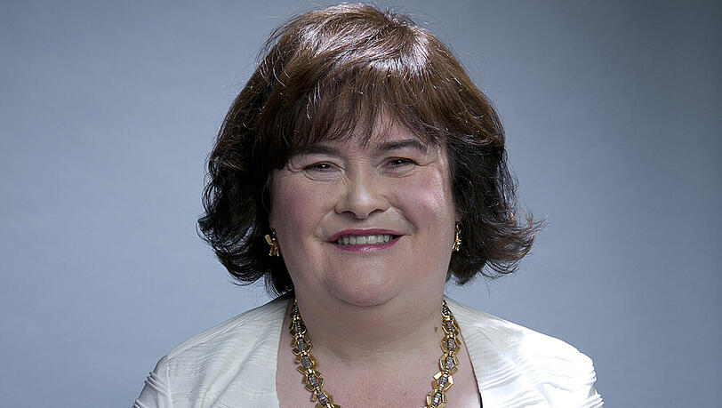 Die schottische Sängerin Susan Boyle posiert bei einem Promotion-Termin in New York Die schottische Sängerin Susan Boyle posiert bei einem Promotion-Termin in New York