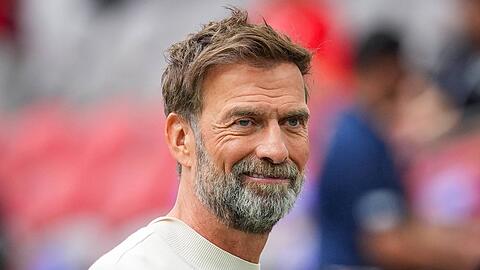 Jürgen Klopp soll neuer Bundestrainer der deutschen Herren-Fußballnationalmannschaft werden. Jürgen Klopp soll neuer Bundestrainer der deutschen Herren-Fußballnationalmannschaft werden.