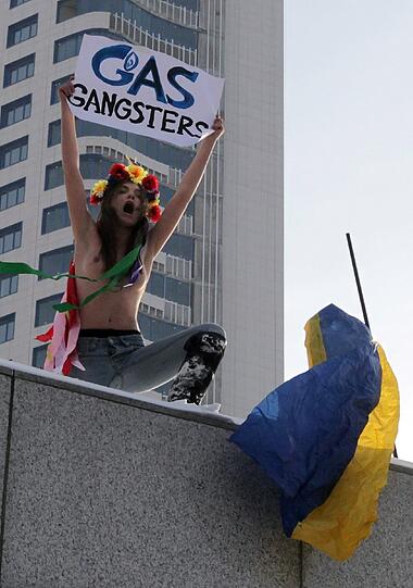 Nacktprotest bei minus 22 Grad: Femen kämpft für niedrige Gaspreise