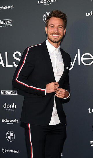 "Bachelor" (2017) Sebastian Pannek auf der Michalsky Style Night "Dream Again".