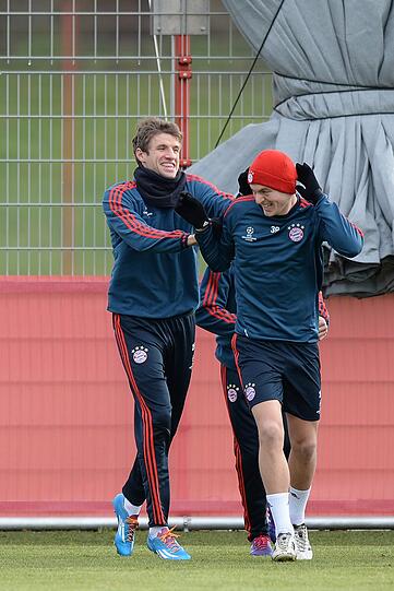 Gute Stimmung bei Thomas Mueller (l.) and Toni Kroos