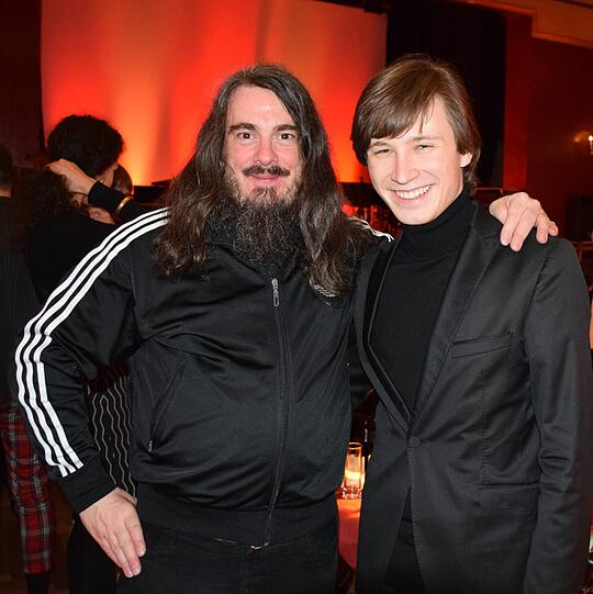 Die AZ-Sterne Amadeus Wiesensee (Klassik) und Jonathan Meese (Kunst).