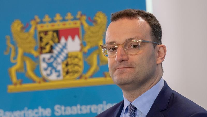 Jens Spahn (CDU), Bundesgesundheitsminister, nimmt an einer Pressekonferenz teil. Foto: Peter Kneffel/dpa Jens Spahn (CDU), Bundesgesundheitsminister, nimmt an einer Pressekonferenz teil. Foto: Peter Kneffel/dpa