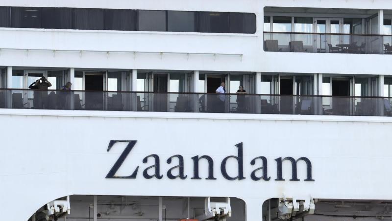 Das Kreuzfahrtschiff "Zaandam" mit Corona-Infizierten ist weiterhin auf der Suche nach einem Hafen. Das Kreuzfahrtschiff "Zaandam" mit Corona-Infizierten ist weiterhin auf der Suche nach einem Hafen.