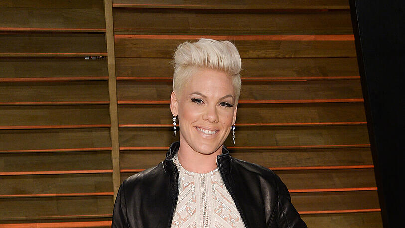 Pink auf der "Vanity Fair"-Oscarparty Pink auf der "Vanity Fair"-Oscarparty