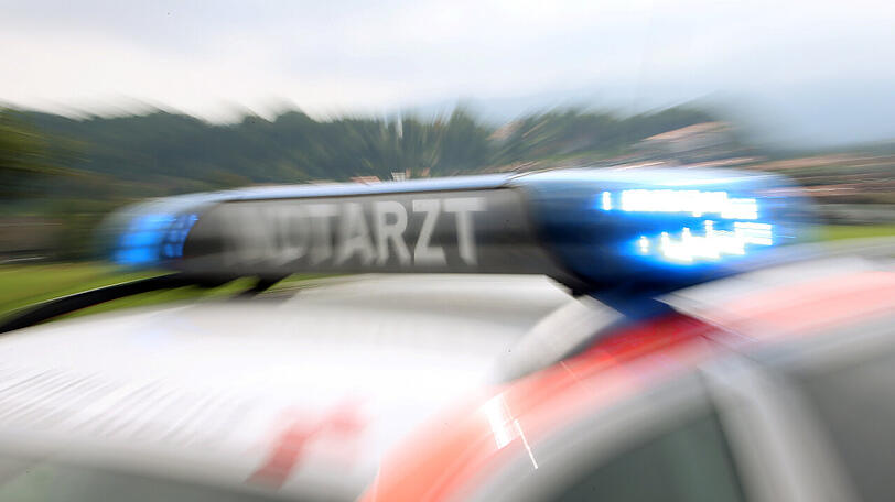 Die beiden Triebfahrzeugführer erlitten einen schweren Schock und mussten ärztlich versorgt werden. Die 36 Fahrgäste im Zug blieben unverletzt.