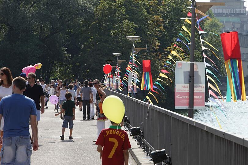 Spaß an der Isar: das Party-Wochenende auf und zwischen den Brücken.