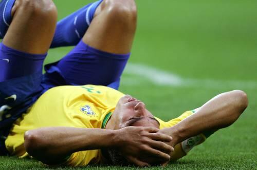 &bdquo;Es ist zu viel, wir sind keine Maschinen.&ldquo; Bayern Brasilianer Lucio, derzeit in Südafrika im Einsatz, fühlt sich erschöpft.