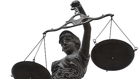 Spannender Prozess in Augsburg: Was wusste die Justizministerin von den Machenschaften beim Möbel-Giganten?