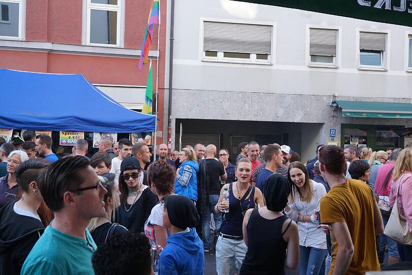 Straßenfest in der Pestalozzistraße: Die Bilder.