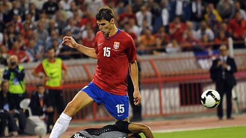 Serbiens Nikola Zigic ist mit 2,02 Meter Körpergröße der längste WM-Spieler.
