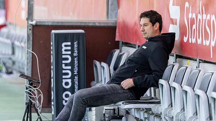 Zu Jahresbeginn übernahm Argirios Giannikis den TSV 1860. Einer starken Serie von sieben ungeschlagenen Spielen in Folge folgte der erneute Absturz in den Tabellenkeller.