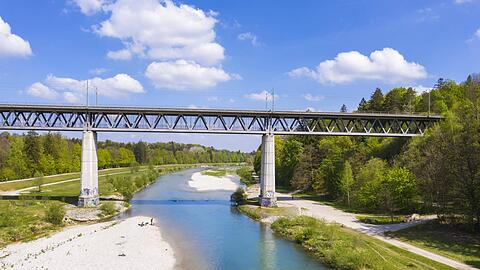Die Tat ereignete sich zwischen zwischen Marienklause und Großhesseloher Brücke.